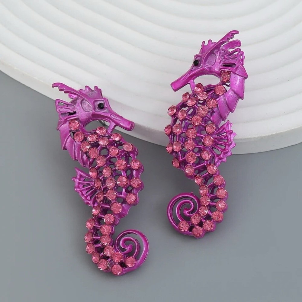 Seahorse statement earrings